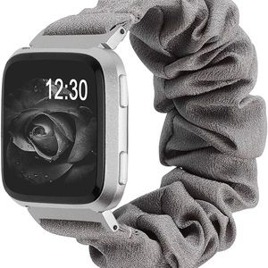 Fitbit Versa 2 Velvet Scrunchie Band Brand New